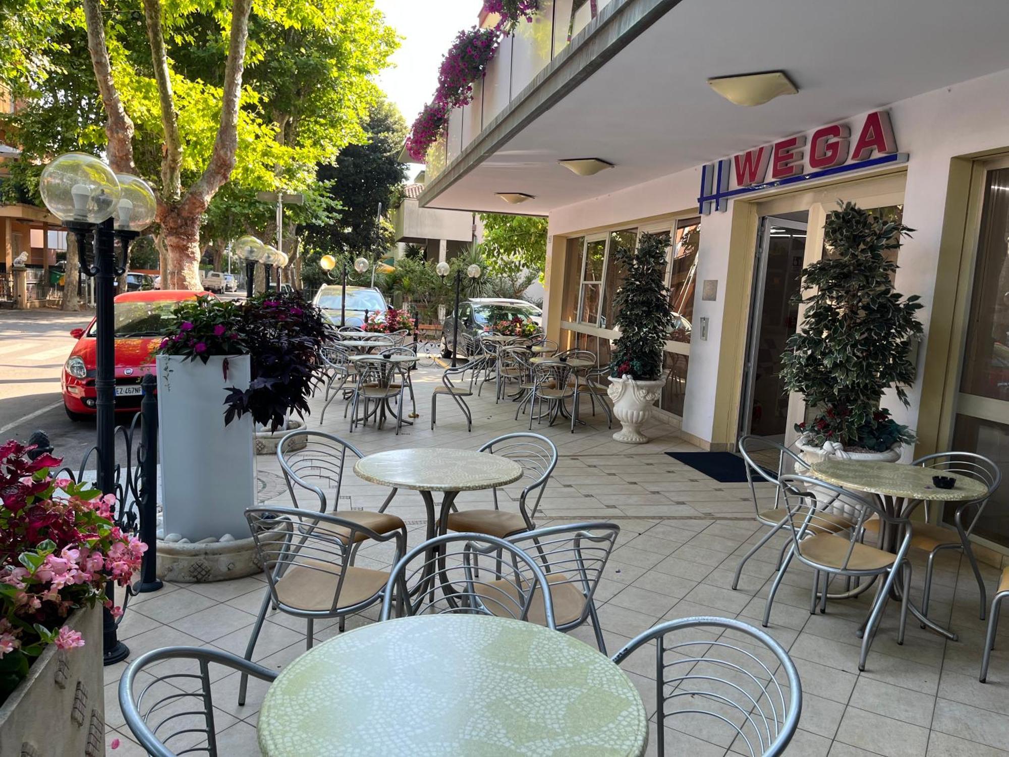 Hotel Wega Bellaria-Igea Marina Exterior foto