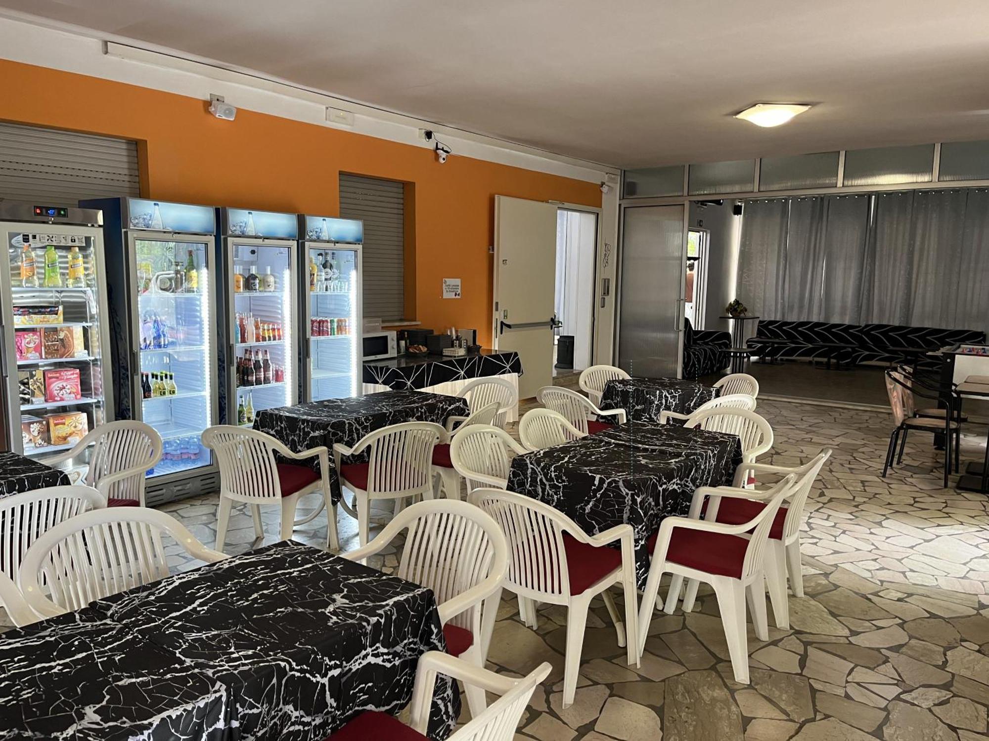 Hotel Wega Bellaria-Igea Marina Exterior foto